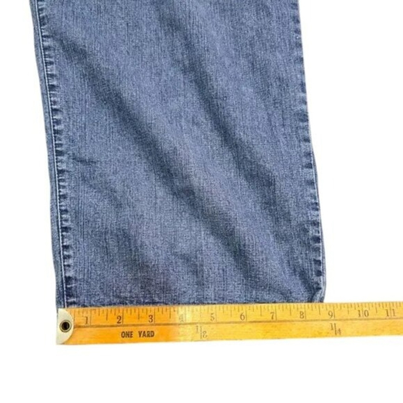 Alfred Dunner Jeans Women’s 16 High Rise Blue Studded Straight Leg Denim - Picture 11 of 12